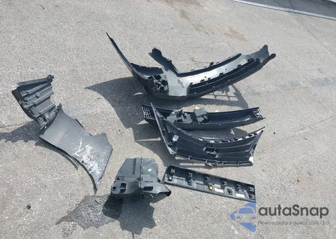 2015 Nissan Altima 2.5 Sv z USA, uszkodzony, nr VIN 1N4AL3AP2FC419652